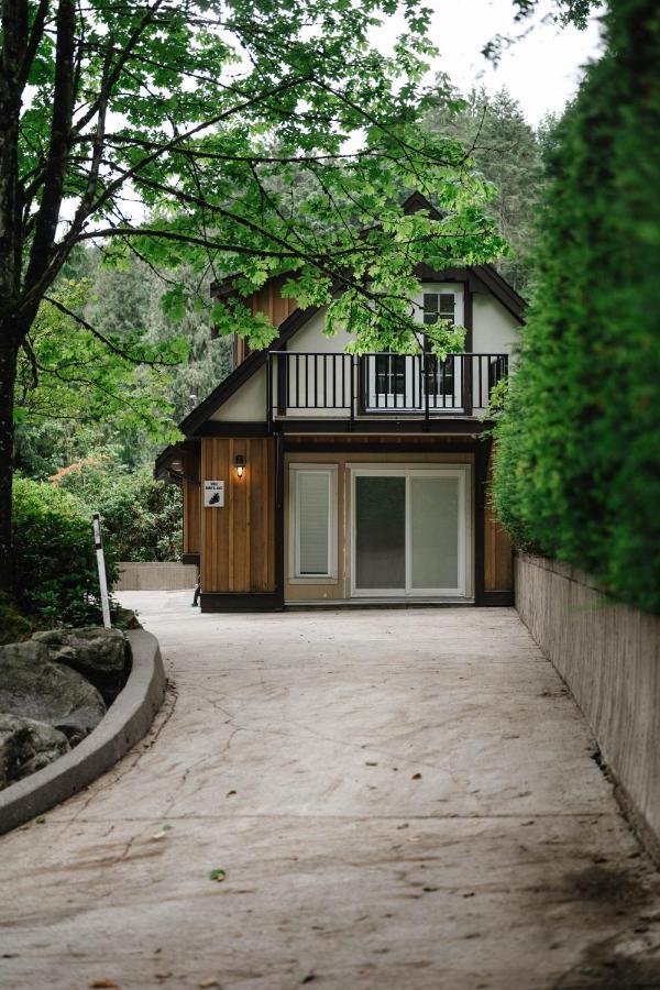 Private Mountainside Home Chilliwack Exteriör bild